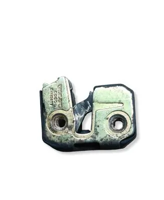 Volvo 960 Rear door lock 6085