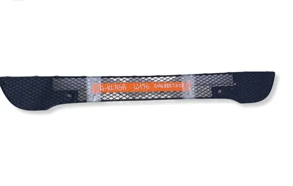 Mercedes-Benz A W176 Front bumper lower grill A1768853322