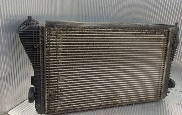 Volkswagen Golf Plus Intercooler radiator 1K0121345D 161204