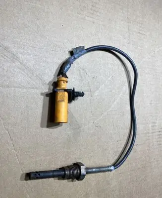 Volkswagen Crafter Exhaust gas temperature sensor 076906088E