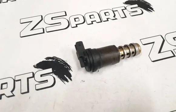 BMW 7 E65 E66 Camshaft vanos timing valve 1707323