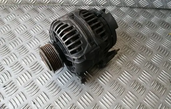 Volvo S70 V70 V70 XC Generator/alternator 9459093 0124515021
