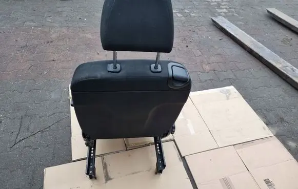 Mercedes-Benz B W245 Front passenger seat 