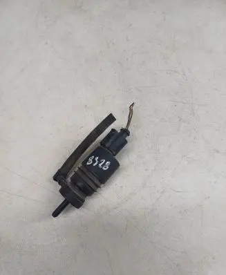 Mercedes-Benz C W203 Windscreen/windshield washer pump A0335450228