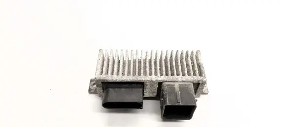Nissan X-Trail T32 Glow plug pre-heat relay 8200558438