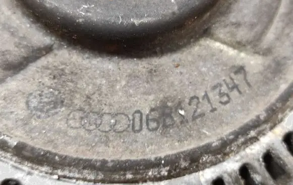 Audi A6 S6 C5 4B Viscous fan clutch 06B119145 06B121347