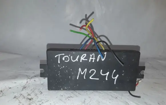 Volkswagen Touran I Sensor ZR1328B 7334PCT49 E11034898