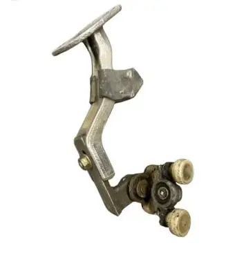 Iveco Daily 6th gen Sliding door upper roller guide/hinge 56087
