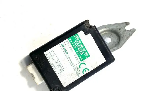 Lexus GS 300 350 430 450H Door central lock control unit/module 8974030100 2513003381