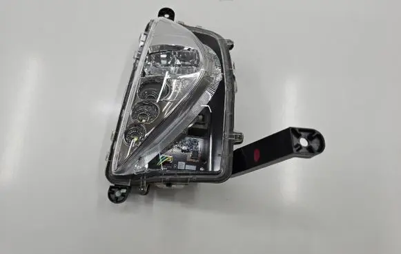 Toyota Prius (XW50) LED Daytime headlight KOITO11469-70756