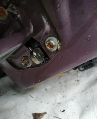 Fiat Bravo - Brava Rear door check strap stopper