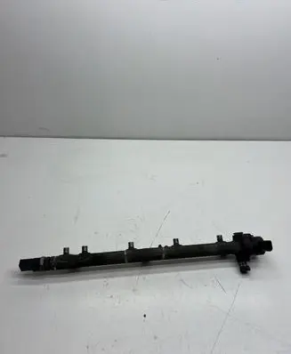 Mercedes-Benz Vaneo W414 Fuel main line pipe 0445214005 010349