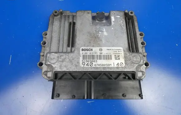 Alfa Romeo Giulietta Engine control unit/module 0281015951 51903003 474580SBM