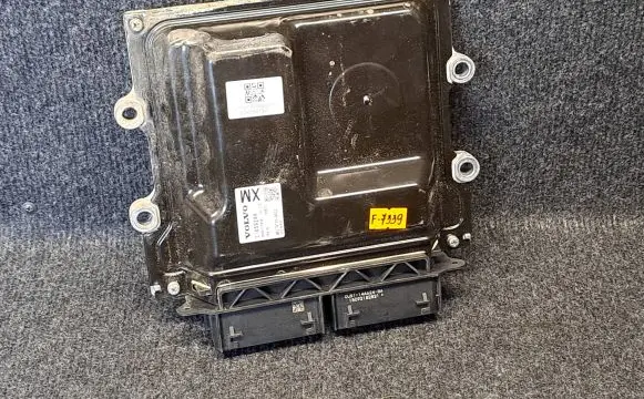 Volvo V70 Engine control unit/module 31459244 0000117638 MB2797009622