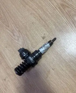 Volkswagen Sharan Fuel injector 0414720229