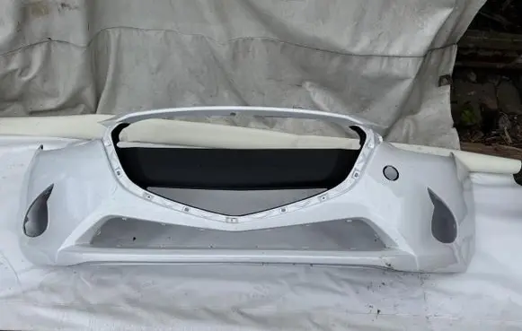 Mazda 2 Front bumper