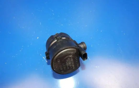 Jaguar XE Electric auxiliary coolant/water pump DX2318D474