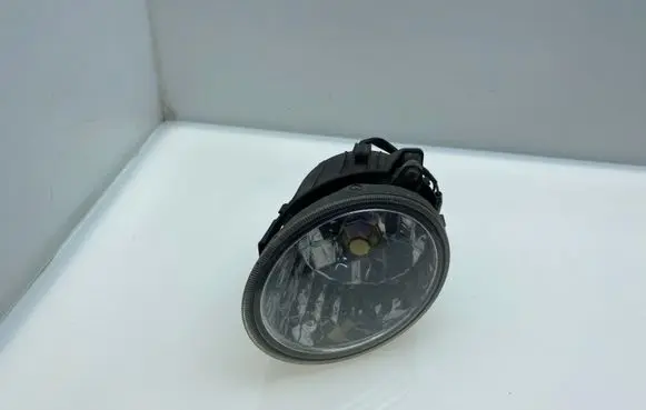 Subaru Outback Front fog light 84501AG05A 84501A 84501AG