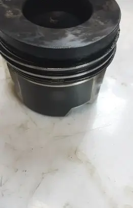 Audi A6 S6 C6 4F Piston 83L82 P061