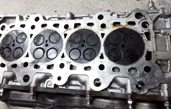 Engine head