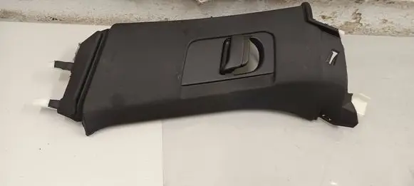 Volvo XC90 (B) pillar trim (top) 31377583