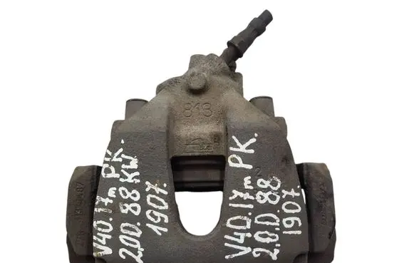 Volvo V40 Front brake caliper 31341487