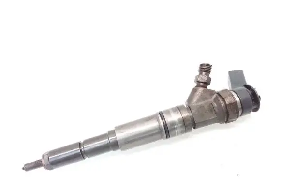 BMW 7 E65 E66 Fuel injector 7788812 0445110122
