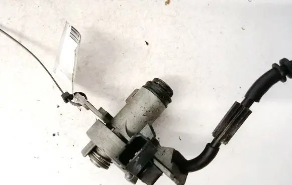 Audi A4 S4 B7 8E 8H Tailgate exterior lock 8e0827573