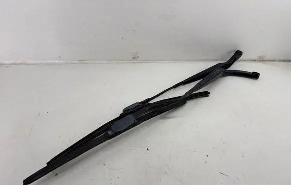 Ford Mustang VI Front wiper blade arm FR3B17C495AA FR3B17B588AA