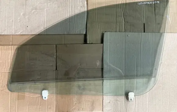 Mitsubishi Outlander Front door window glass four-door 43R00033 M213AS2 A001594