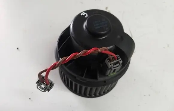 Heater fan/blower