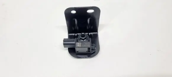 Nissan Qashqai J12 Airbag deployment crash/impact sensor 985816UA0A K85816UA0A 985Q26UA0B