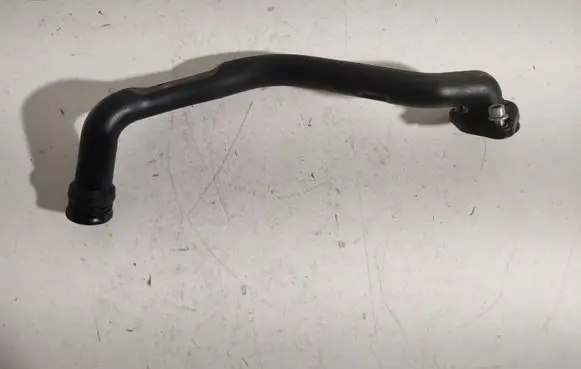 Volkswagen PASSAT B5 Breather hose/pipe 108737 7700120 Topran