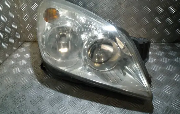 Opel Astra H Headlight/headlamp 1EG27037042