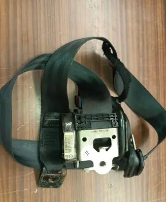 Renault Scenic III - Grand scenic III Rear seatbelt 888410009r