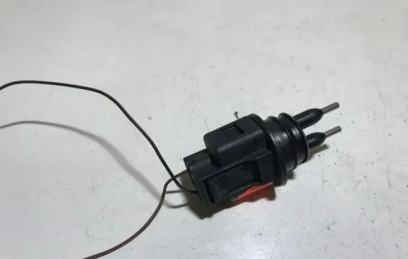 Volkswagen Golf IV Sensor 1j0973202