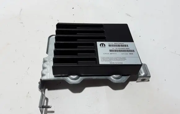 Chrysler Pacifica Sound amplifier 68207345AE