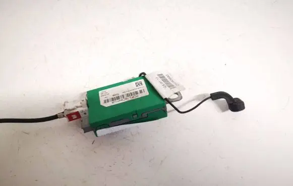 Antenna control unit