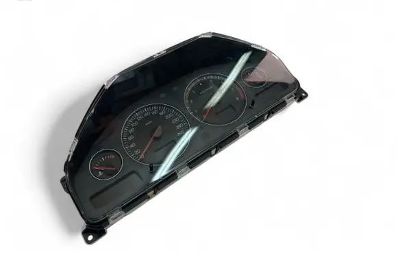 Volvo S60 Speedometer (instrument cluster) 30746097