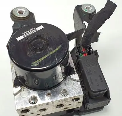 Volvo S60 ABS Pump P31273882