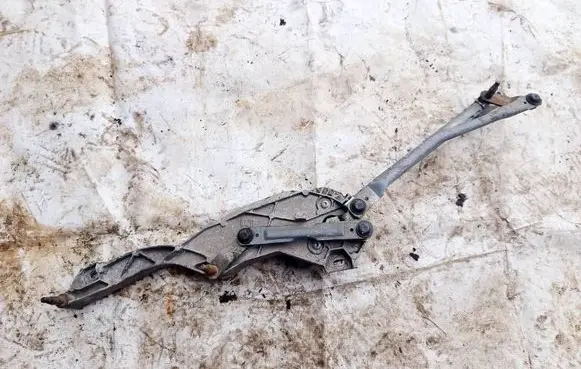 Mercedes-Benz E W211 Front wiper linkage and motor A2118200940 3397020987