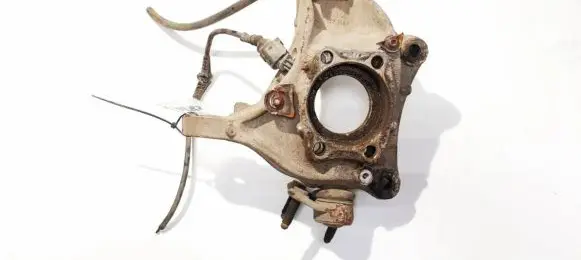 Volkswagen PASSAT B6 Front wheel hub 3c0407258f