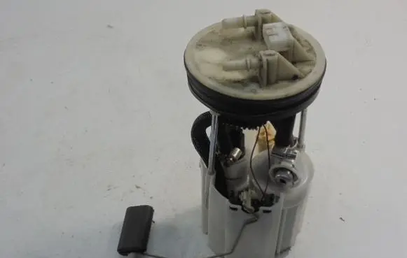 Nissan Almera Tino In-tank fuel pump 170405M300