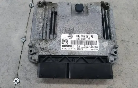 Volkswagen PASSAT B6 Engine control unit/module ECU 03G906021AB