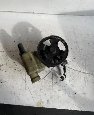 Mazda 6 Power steering pump