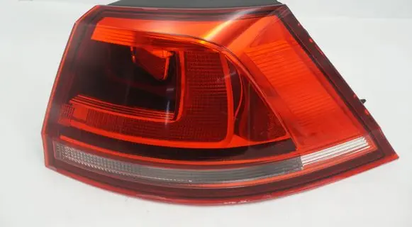Volkswagen Golf VII Rear/tail lights 5G9945096D 5G9945258