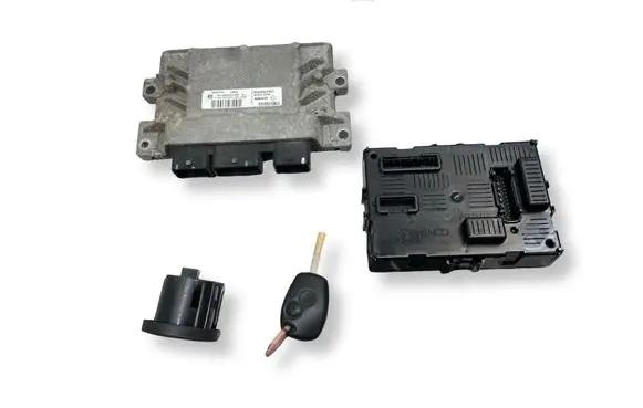 Renault Clio III Engine ECU kit and lock set S120200105A 8200522357 8200510536