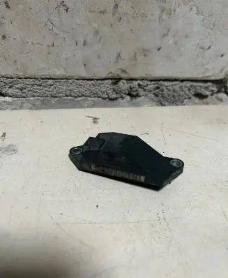 Mercedes-Benz E W211 Airbag deployment crash/impact sensor A0018209326
