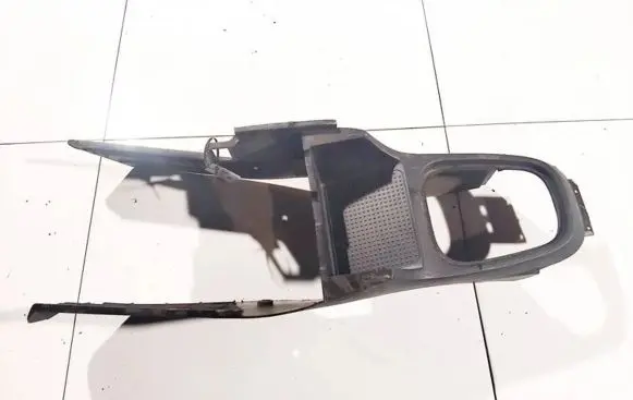 Mitsubishi Carisma Other interior part mr381217