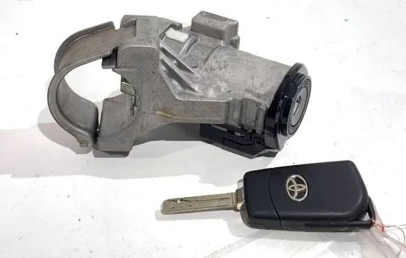 Toyota Aygo AB40 Ignition lock 89782-0H020